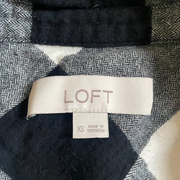 Loft Black and White Checkered Flannel - Picture 5 of 5